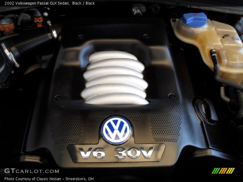 Black / Black 2002 Volkswagen Passat GLX Sedan