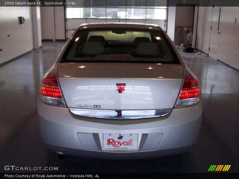Quicksilver / Gray 2009 Saturn Aura XE