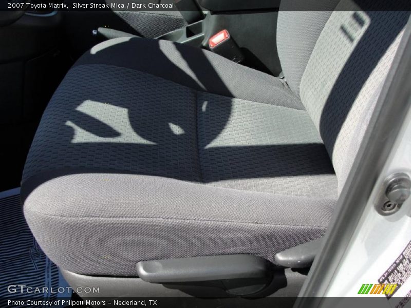 Silver Streak Mica / Dark Charcoal 2007 Toyota Matrix