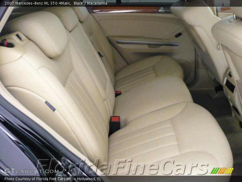 Black / Macadamia 2007 Mercedes-Benz ML 350 4Matic