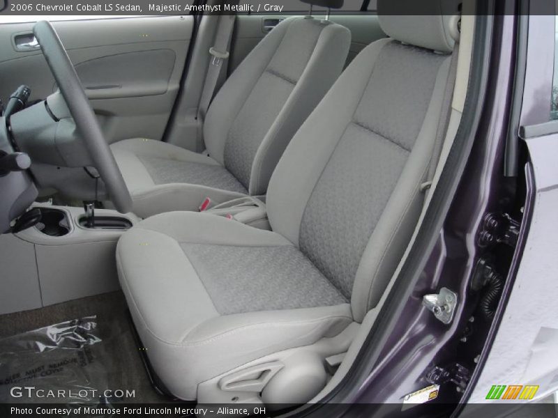 Majestic Amethyst Metallic / Gray 2006 Chevrolet Cobalt LS Sedan