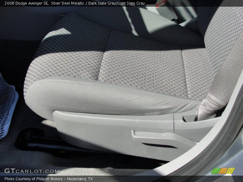 Silver Steel Metallic / Dark Slate Gray/Light Slate Gray 2008 Dodge Avenger SE