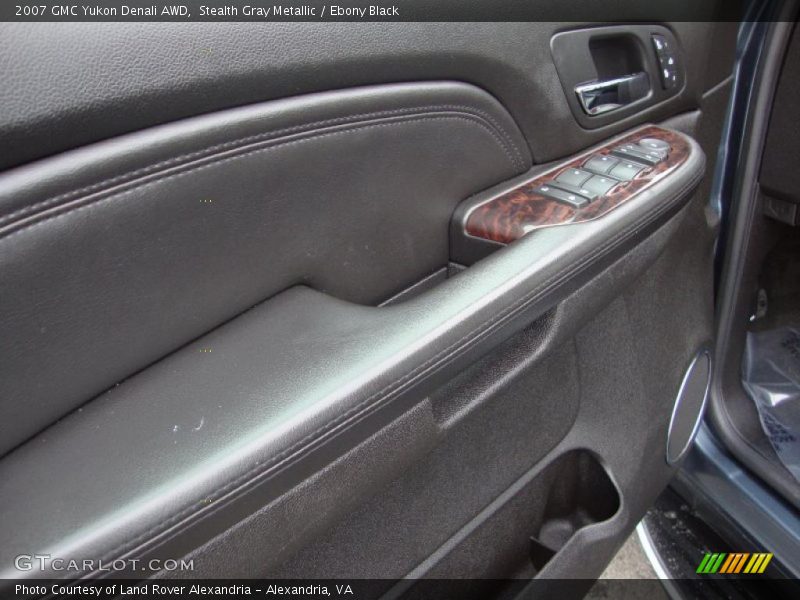 Stealth Gray Metallic / Ebony Black 2007 GMC Yukon Denali AWD