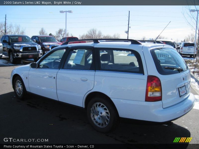 Bright White / Gray 2000 Saturn L Series LW2 Wagon