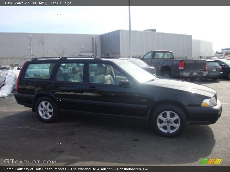 Black / Beige 1998 Volvo V70 XC AWD