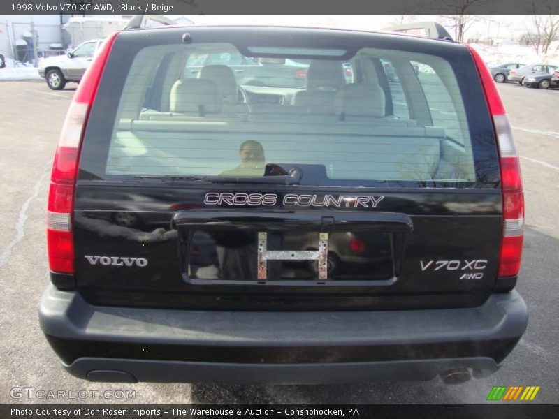 Black / Beige 1998 Volvo V70 XC AWD