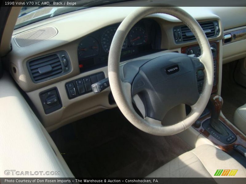 Black / Beige 1998 Volvo V70 XC AWD