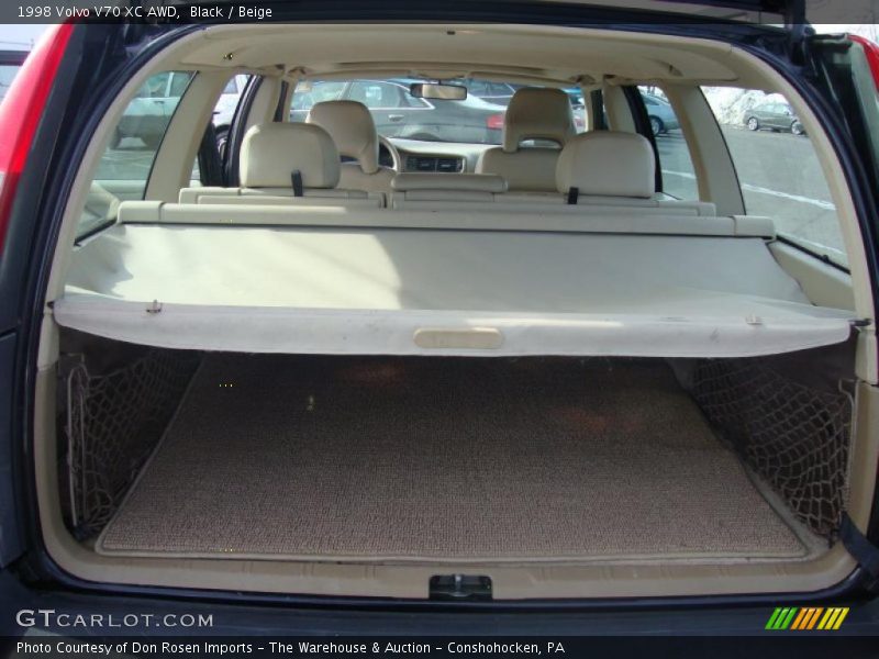 Black / Beige 1998 Volvo V70 XC AWD
