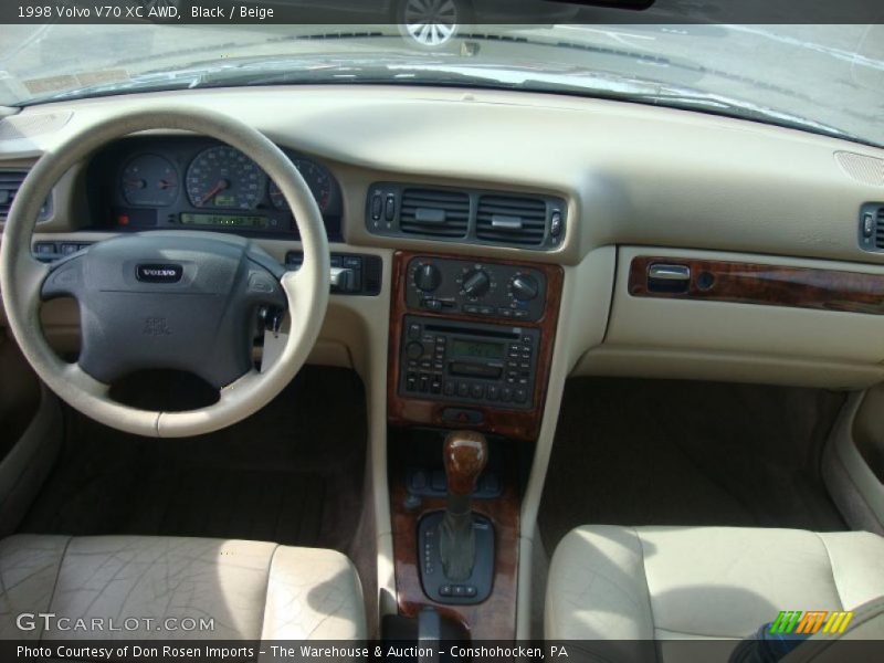 Black / Beige 1998 Volvo V70 XC AWD
