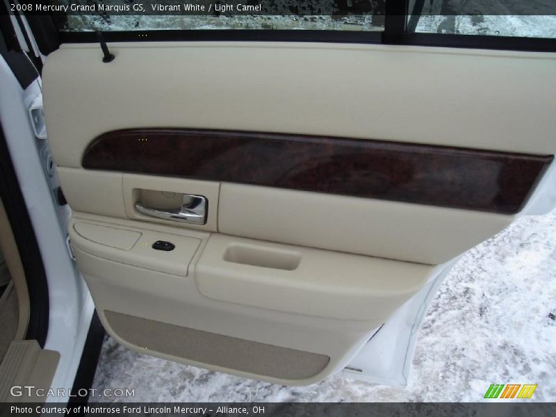 Vibrant White / Light Camel 2008 Mercury Grand Marquis GS