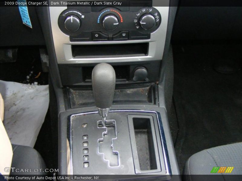Dark Titanium Metallic / Dark Slate Gray 2009 Dodge Charger SE