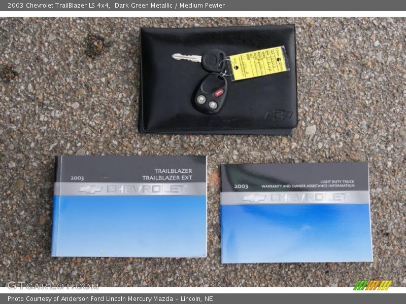 Dark Green Metallic / Medium Pewter 2003 Chevrolet TrailBlazer LS 4x4