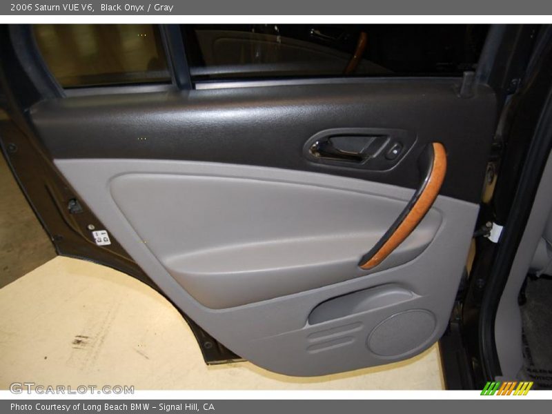 Black Onyx / Gray 2006 Saturn VUE V6