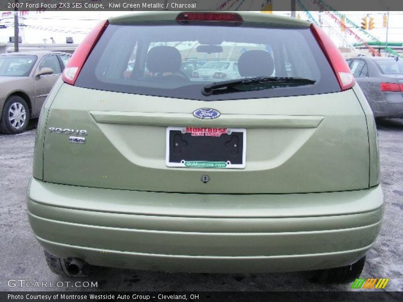 Kiwi Green Metallic / Charcoal 2007 Ford Focus ZX3 SES Coupe