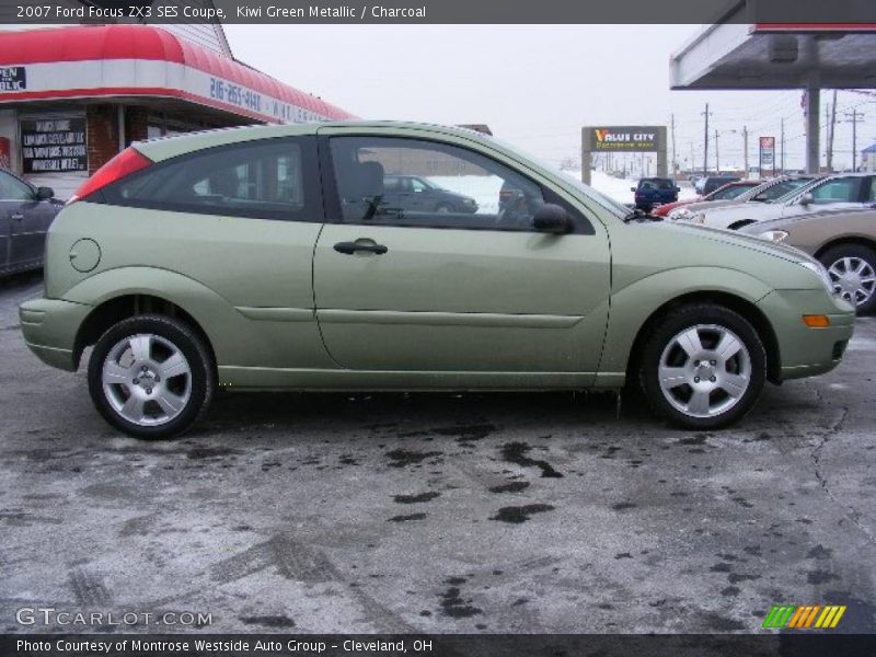 Kiwi Green Metallic / Charcoal 2007 Ford Focus ZX3 SES Coupe
