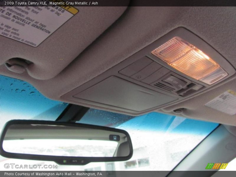 Magnetic Gray Metallic / Ash 2009 Toyota Camry XLE
