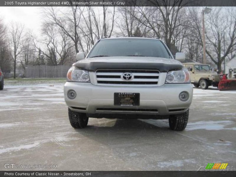 Millenium Silver Metallic / Gray 2005 Toyota Highlander Limited 4WD