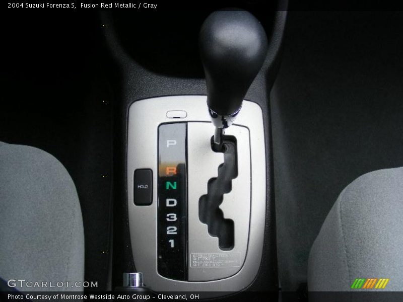 Fusion Red Metallic / Gray 2004 Suzuki Forenza S