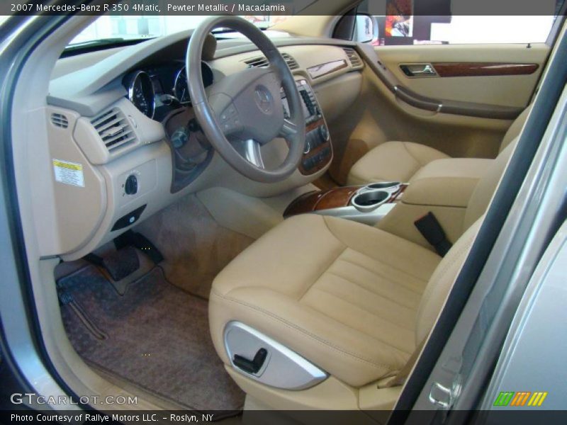 Pewter Metallic / Macadamia 2007 Mercedes-Benz R 350 4Matic