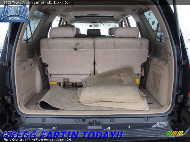 Black / Oak 2002 Toyota Sequoia Limited 4WD