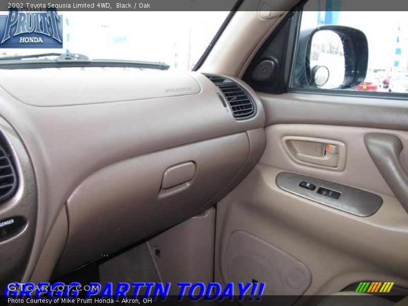 Black / Oak 2002 Toyota Sequoia Limited 4WD