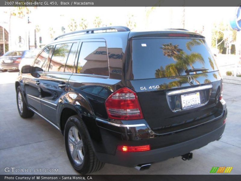 Black / Macadamia 2007 Mercedes-Benz GL 450