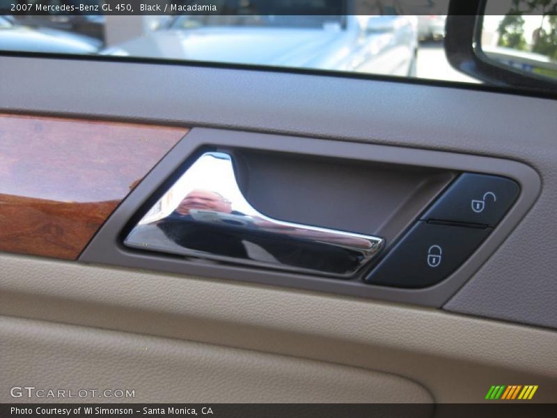 Black / Macadamia 2007 Mercedes-Benz GL 450