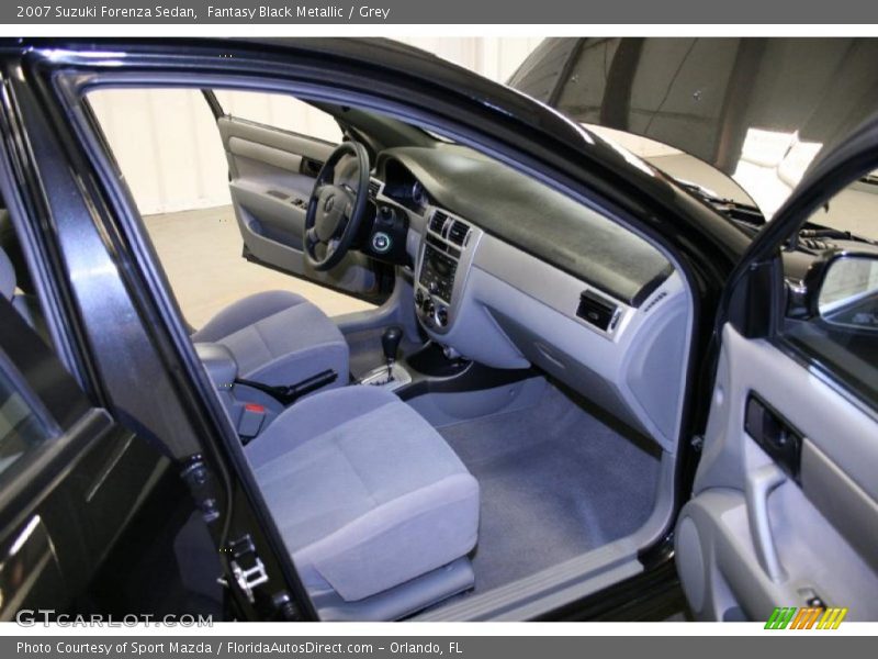 Fantasy Black Metallic / Grey 2007 Suzuki Forenza Sedan