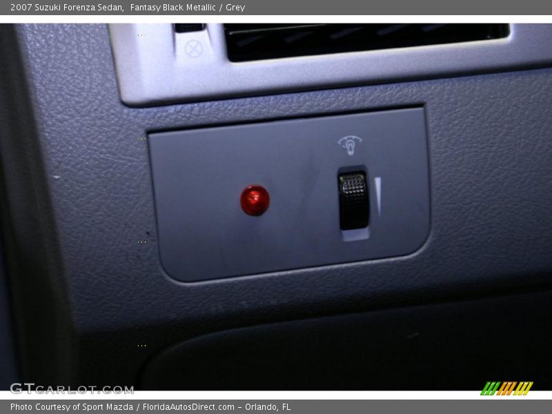 Fantasy Black Metallic / Grey 2007 Suzuki Forenza Sedan