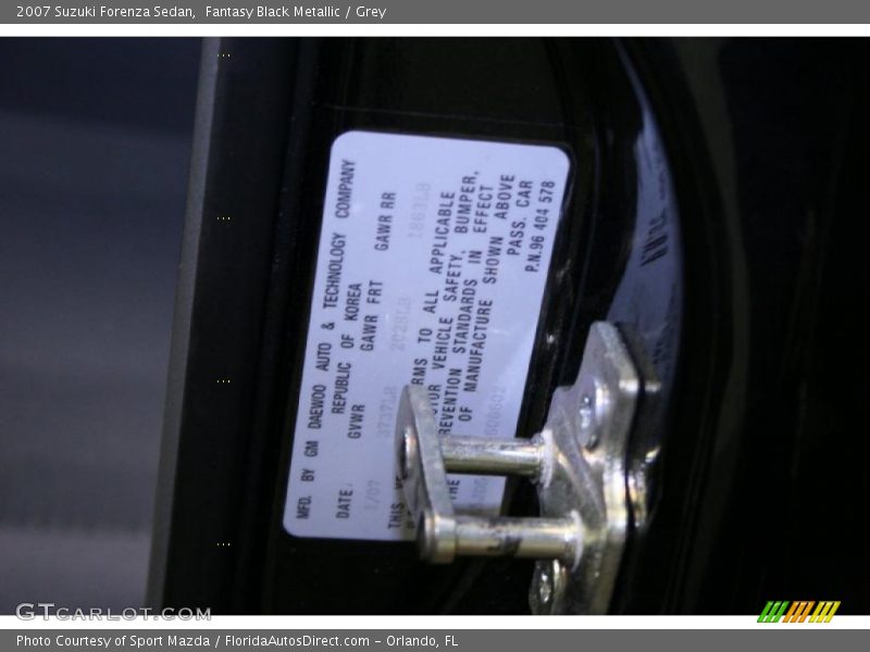 Fantasy Black Metallic / Grey 2007 Suzuki Forenza Sedan