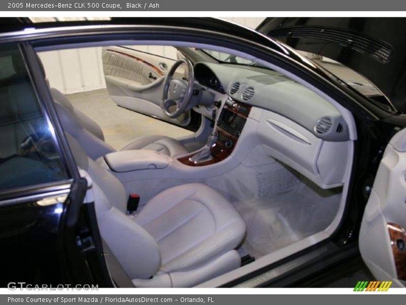 Black / Ash 2005 Mercedes-Benz CLK 500 Coupe