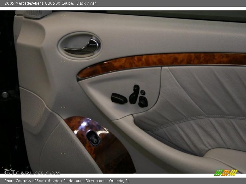 Black / Ash 2005 Mercedes-Benz CLK 500 Coupe