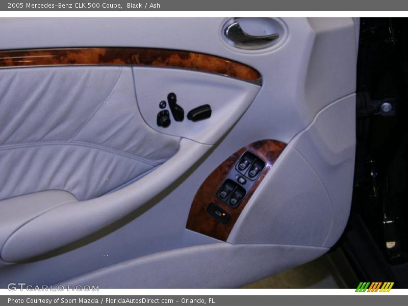 Black / Ash 2005 Mercedes-Benz CLK 500 Coupe