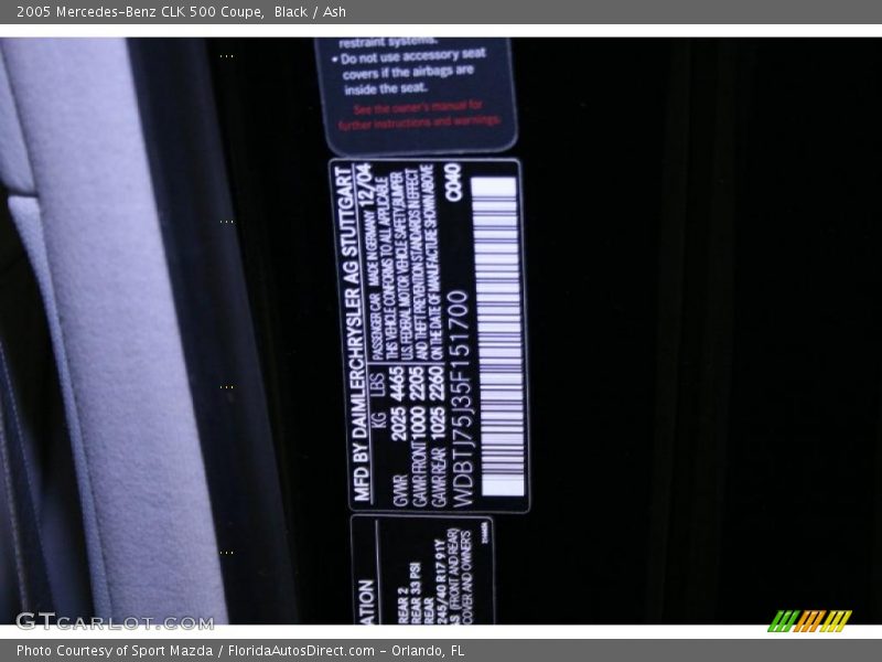 Black / Ash 2005 Mercedes-Benz CLK 500 Coupe