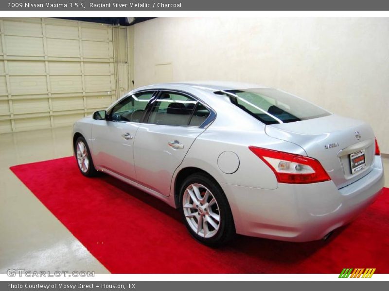 Radiant Silver Metallic / Charcoal 2009 Nissan Maxima 3.5 S