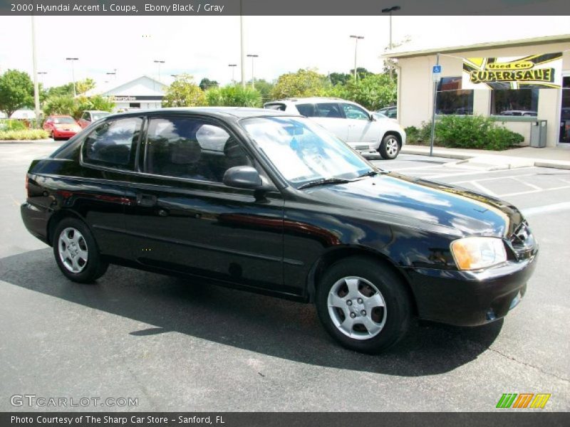 Ebony Black / Gray 2000 Hyundai Accent L Coupe