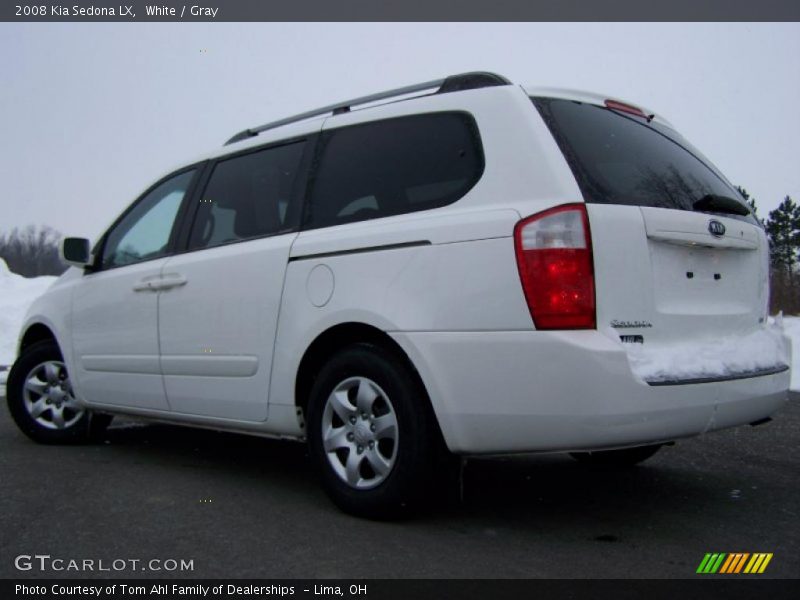 White / Gray 2008 Kia Sedona LX