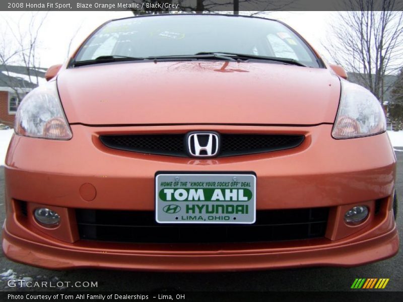 Blaze Orange Metallic / Black/Grey 2008 Honda Fit Sport