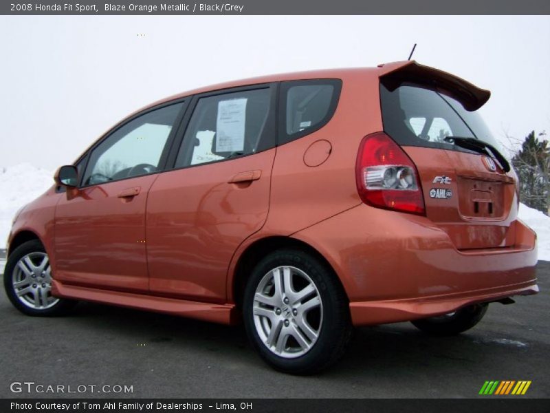 Blaze Orange Metallic / Black/Grey 2008 Honda Fit Sport