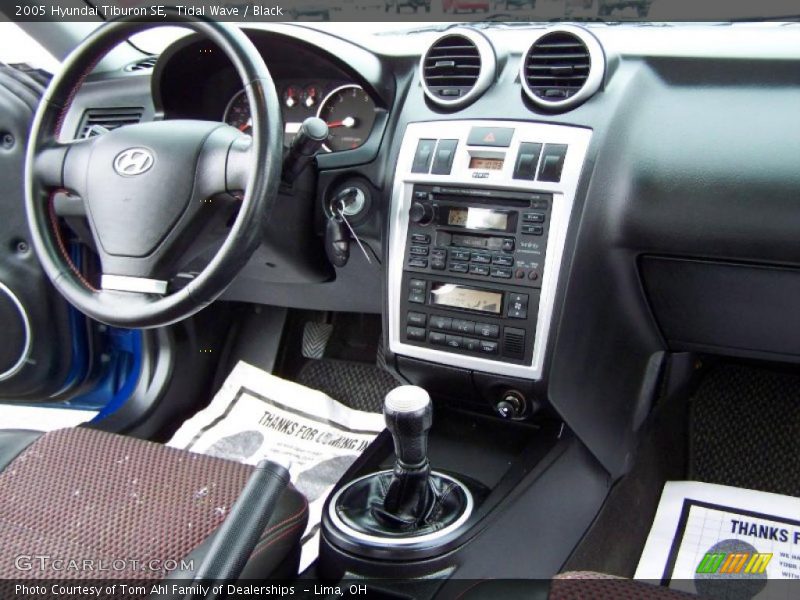 Tidal Wave / Black 2005 Hyundai Tiburon SE