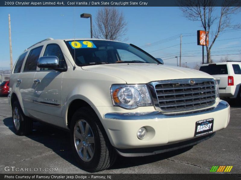 Cool Vanilla / Dark Slate Gray/Light Slate Gray 2009 Chrysler Aspen Limited 4x4