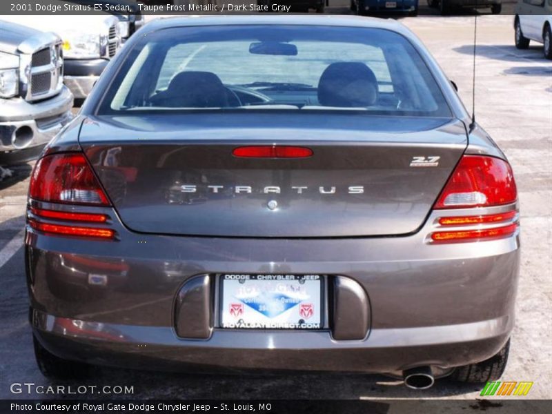 Taupe Frost Metallic / Dark Slate Gray 2001 Dodge Stratus ES Sedan