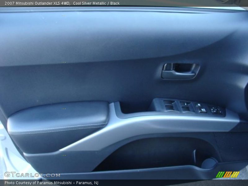 Cool Silver Metallic / Black 2007 Mitsubishi Outlander XLS 4WD