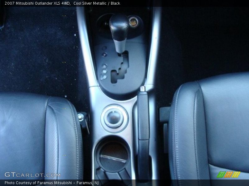 Cool Silver Metallic / Black 2007 Mitsubishi Outlander XLS 4WD