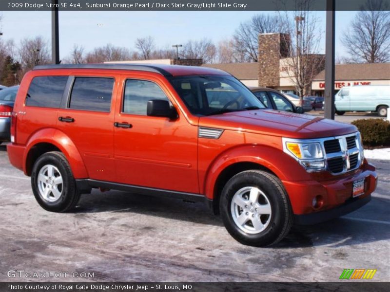 Sunburst Orange Pearl / Dark Slate Gray/Light Slate Gray 2009 Dodge Nitro SE 4x4