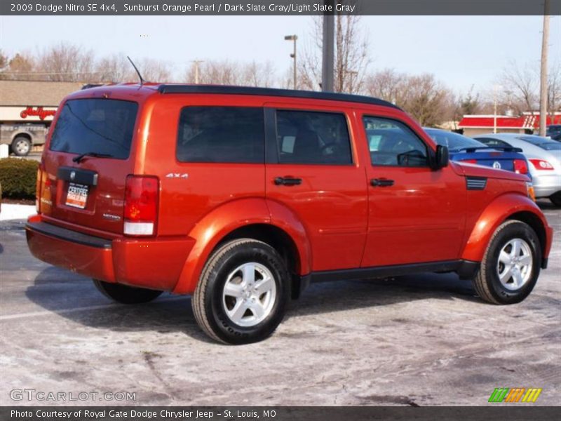 Sunburst Orange Pearl / Dark Slate Gray/Light Slate Gray 2009 Dodge Nitro SE 4x4