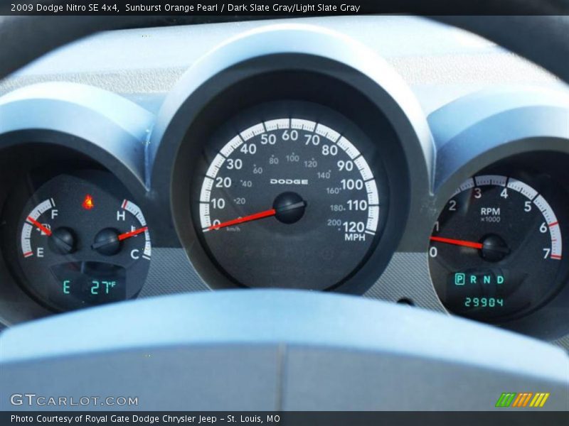 Sunburst Orange Pearl / Dark Slate Gray/Light Slate Gray 2009 Dodge Nitro SE 4x4