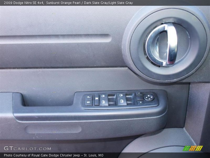 Sunburst Orange Pearl / Dark Slate Gray/Light Slate Gray 2009 Dodge Nitro SE 4x4