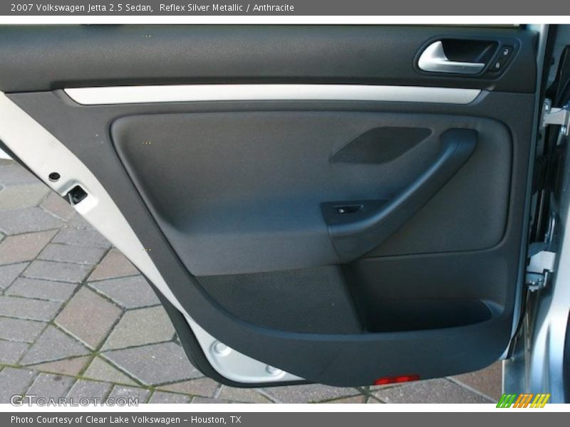 Reflex Silver Metallic / Anthracite 2007 Volkswagen Jetta 2.5 Sedan