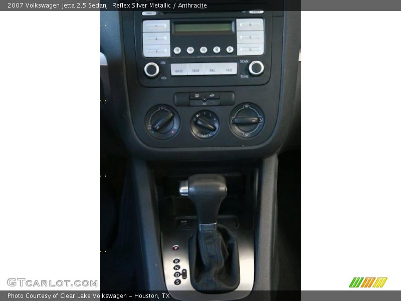 Reflex Silver Metallic / Anthracite 2007 Volkswagen Jetta 2.5 Sedan